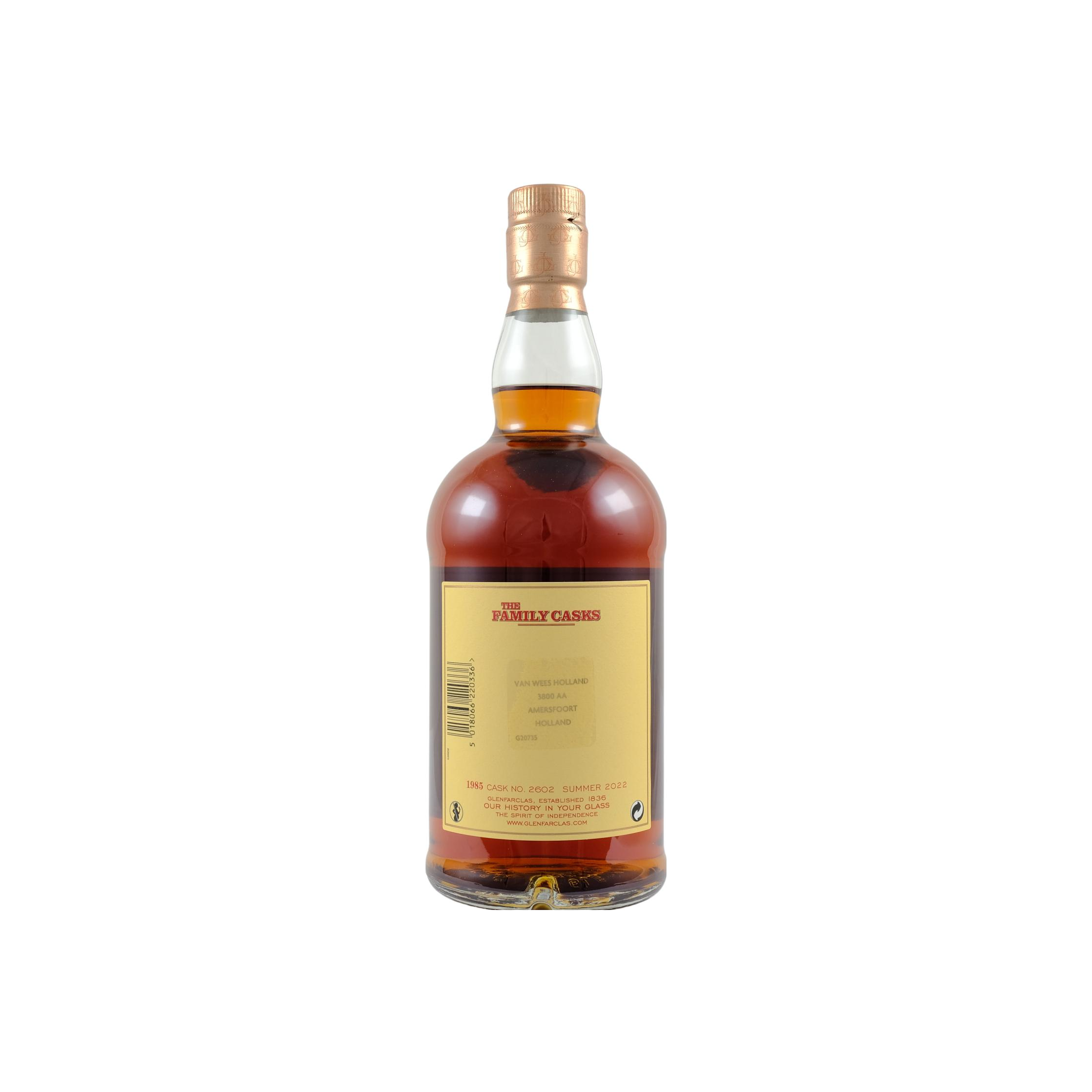 Glenfarclas 1985 37 Years Single Malt Whisky 2