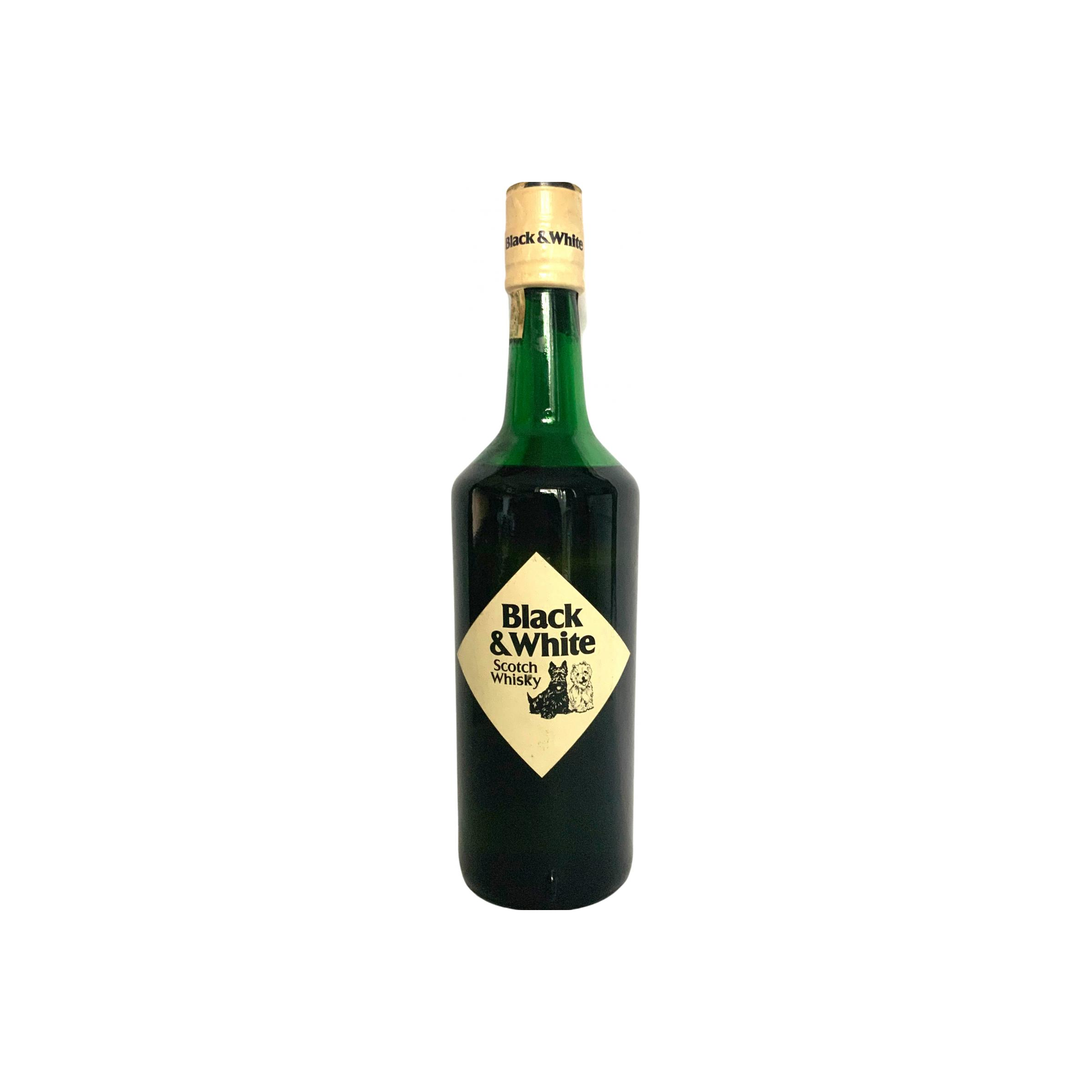 Black & White Blended Whisky 2