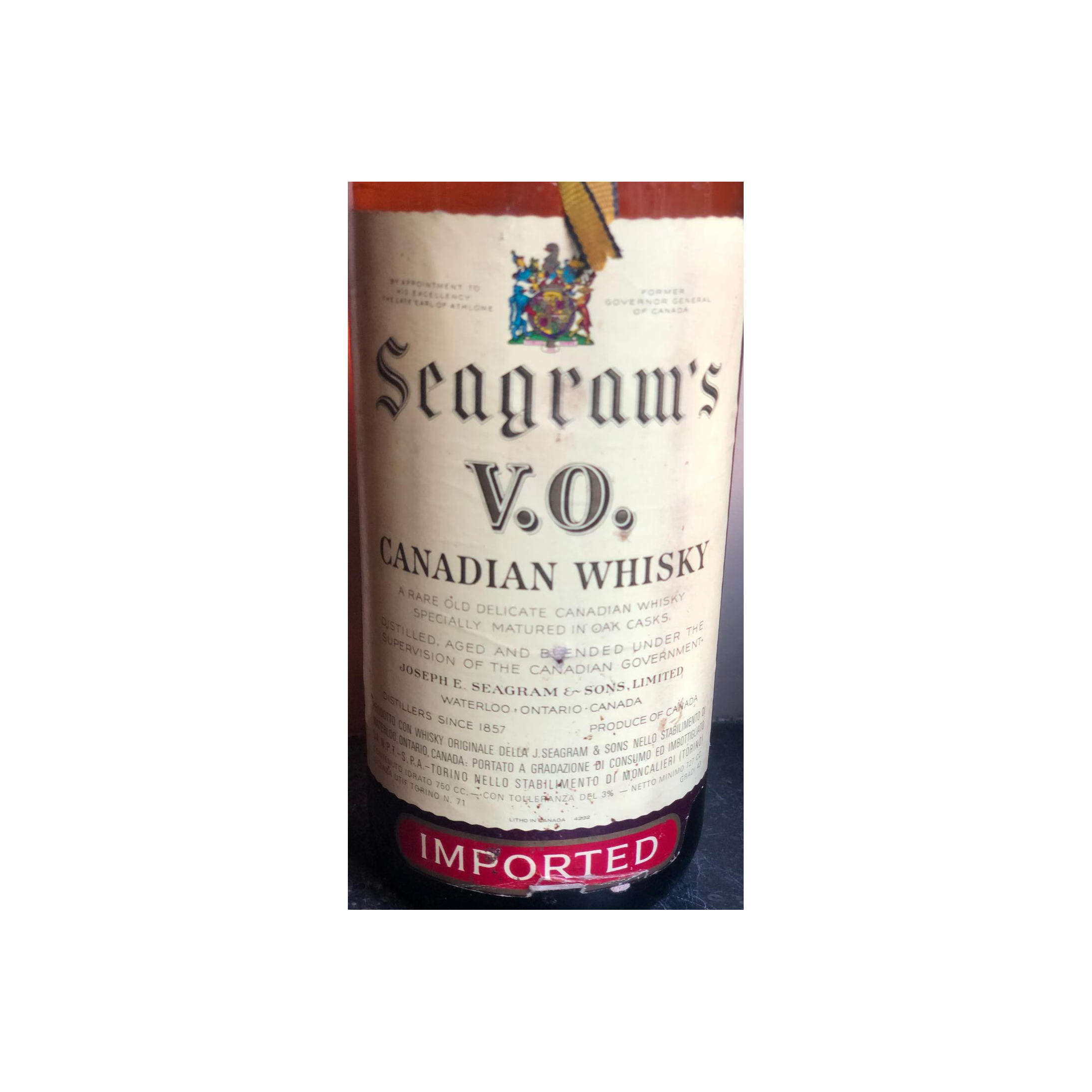 Seagram's V.O. Canadian Whisky 3