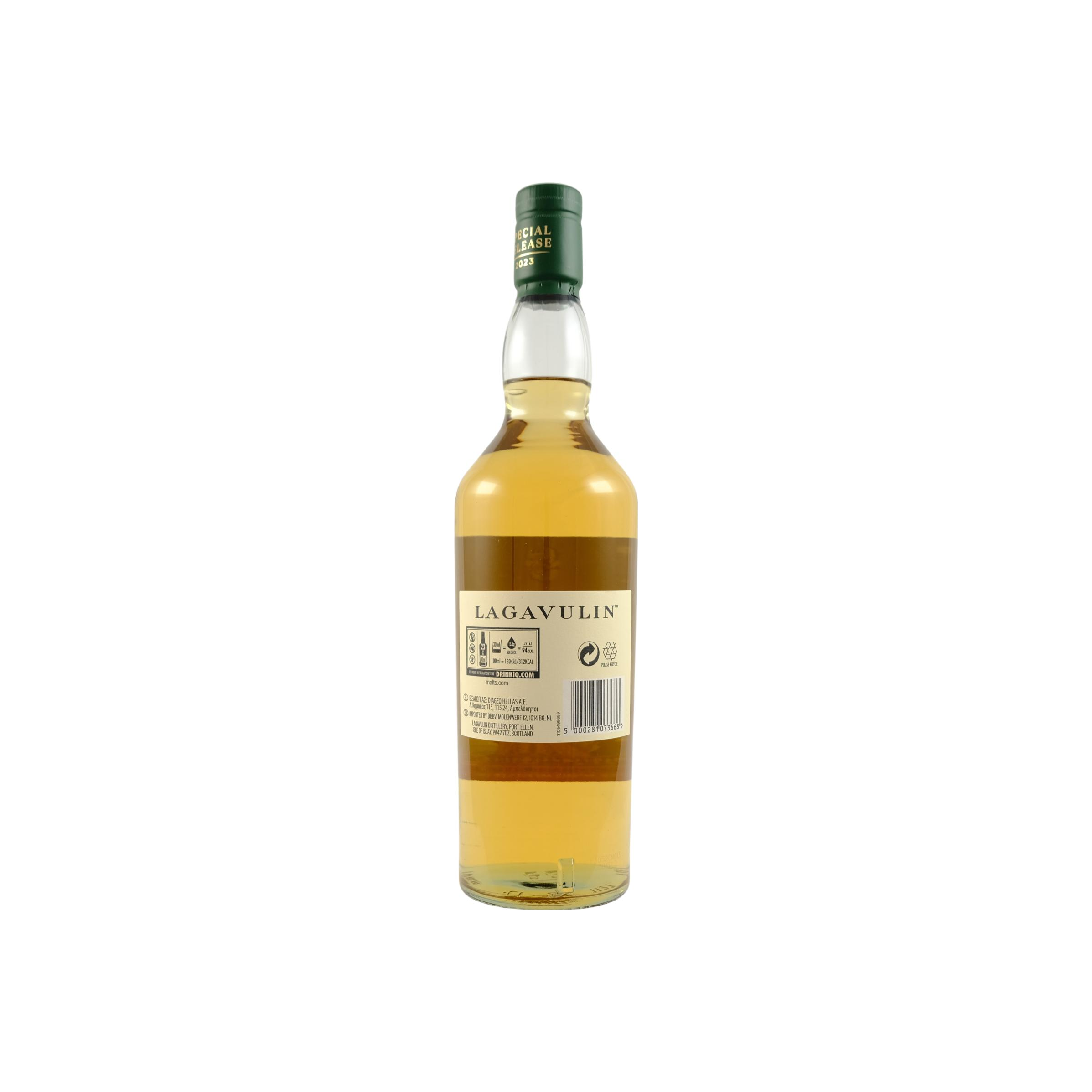Lagavulin 12 Years Single Malt Whisky 2