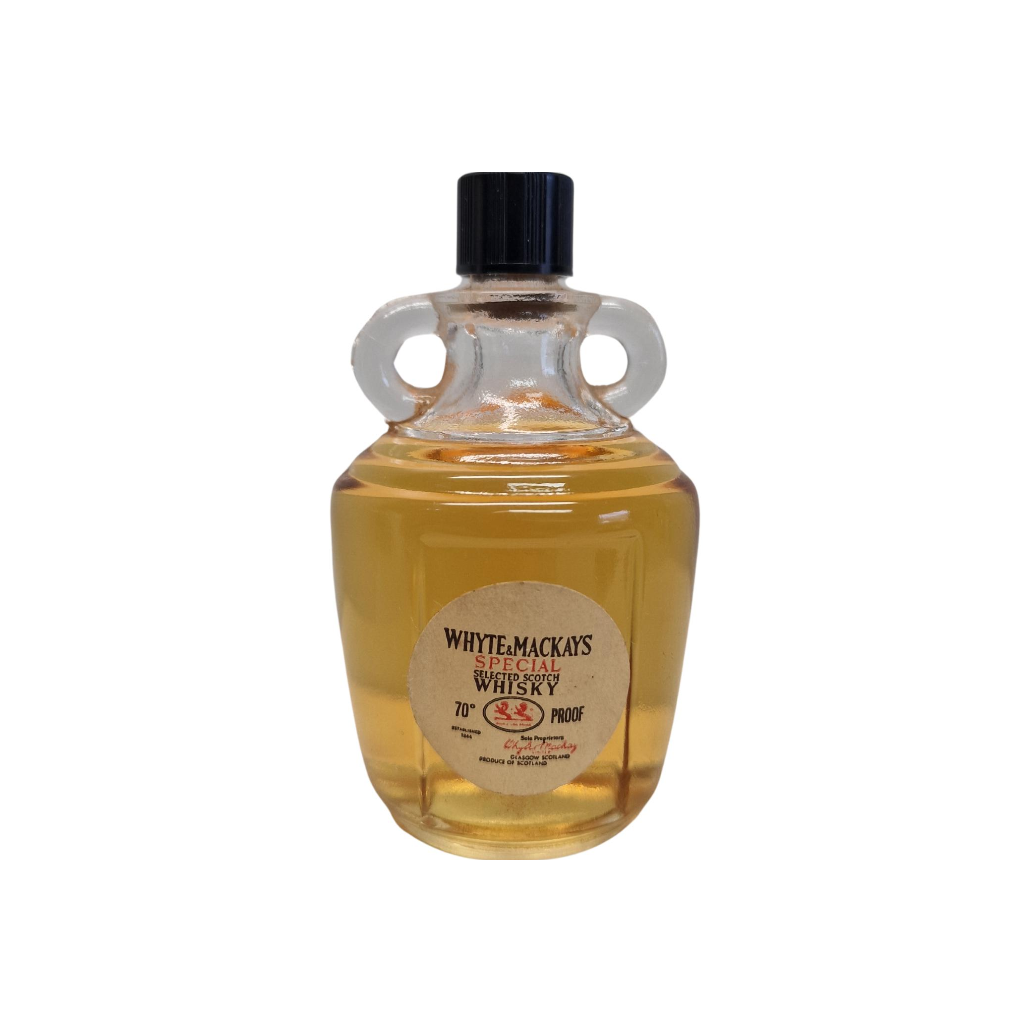 Whyte & Mackay Special Scotch Whisky W&M