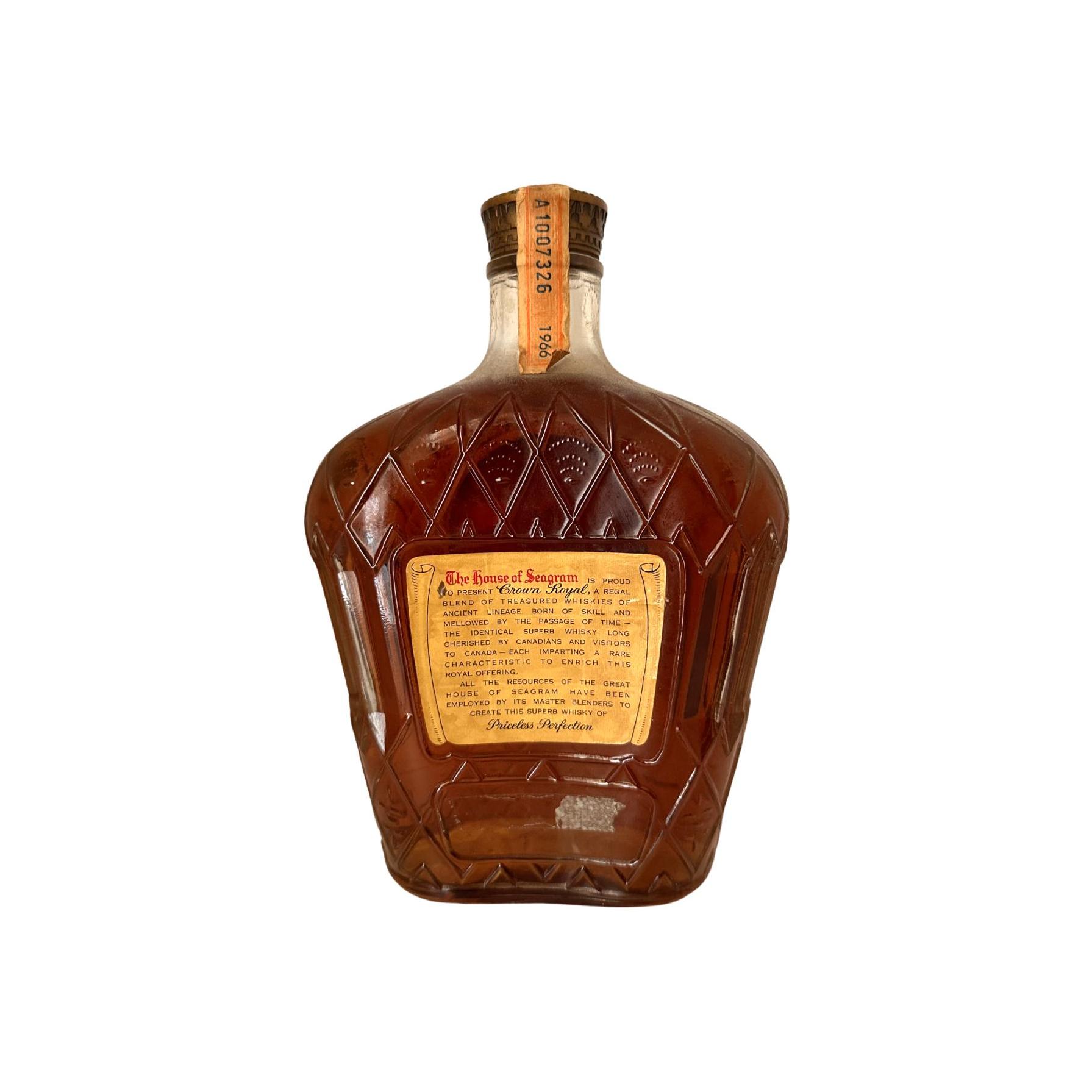 Crown Royal Fine De Luxe 2