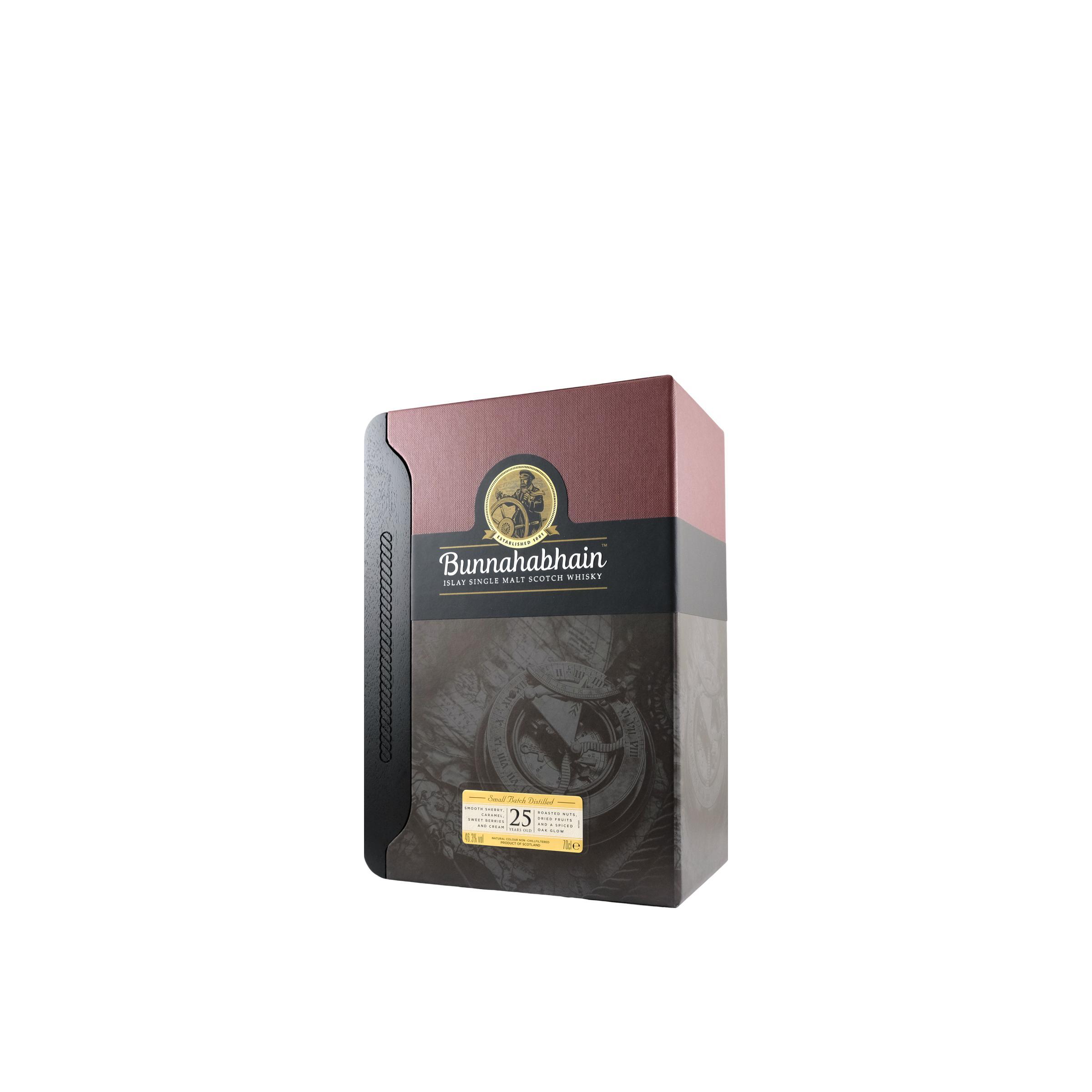 Bunnahabhain 25 Years Single Malt Whisky 3