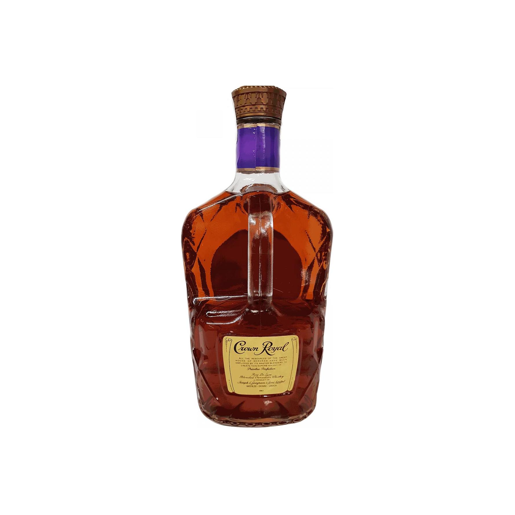 Crown Royal Fine De Luxe - Blended Canadian Whisky 2