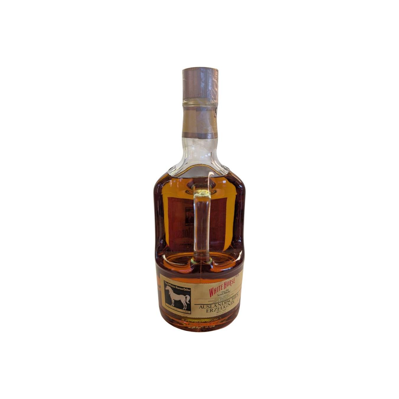 White Horse Fine Old Scotch Whisky 2